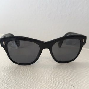 Oliver Peoples polarized sunglasses
